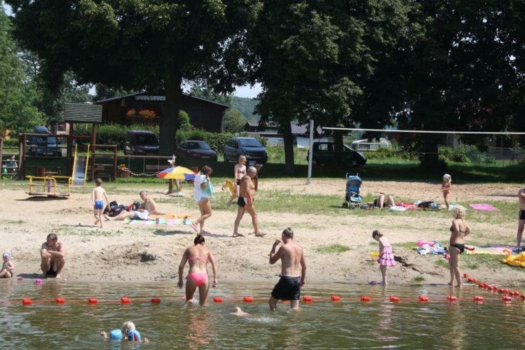 Bacowki Nad Jeziorem Goszcza Lubrza  Buitenkant foto